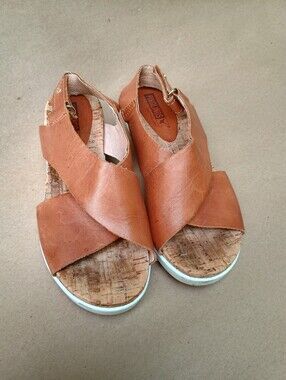 Pikolinos Sandals Womens 36 Mahon Brown Leather Wedge Platform Slingback